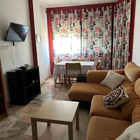 Apartamento Cerca Del Aereopuerto Siviglia Esterno foto